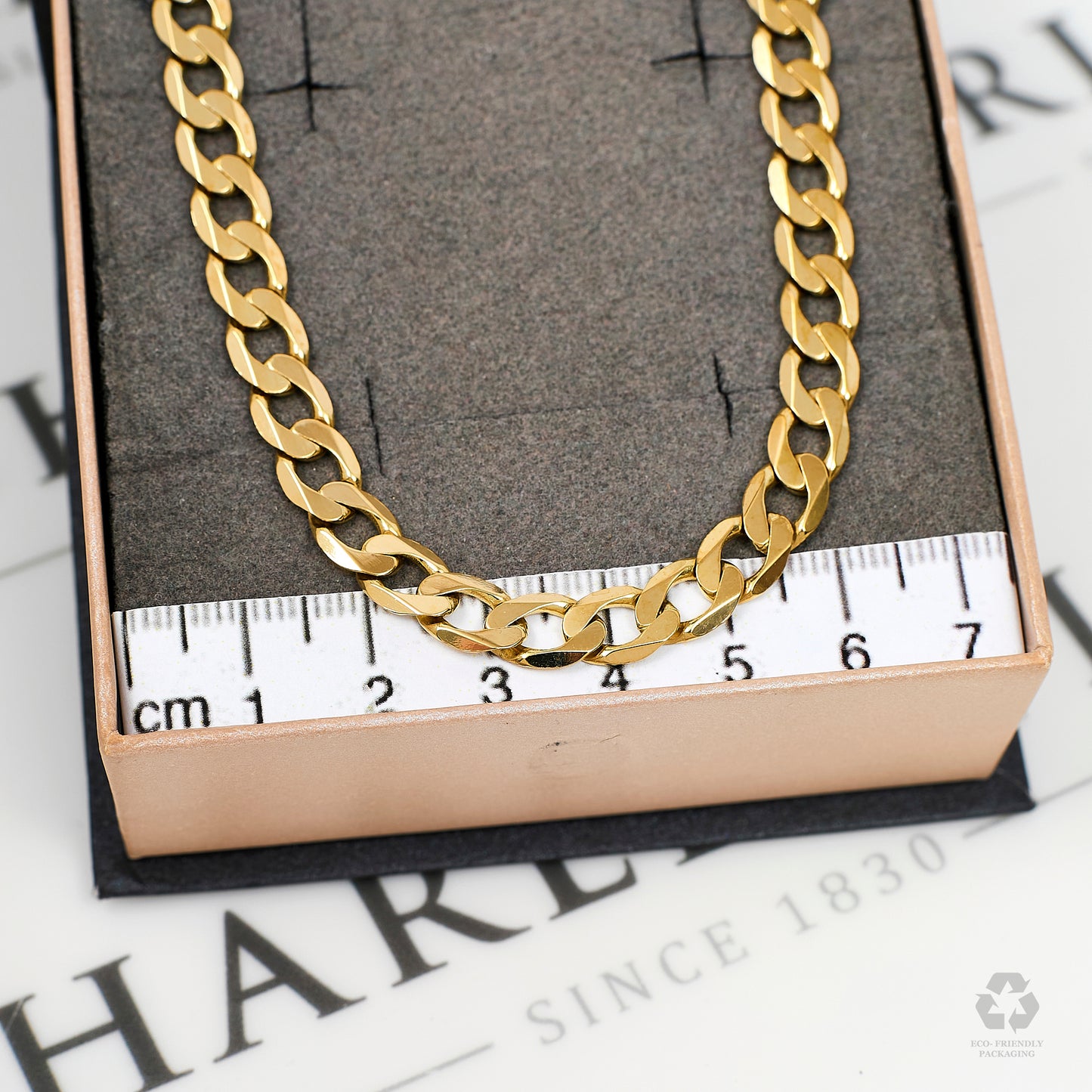 Pre-Owned 9ct Gold Curb Chain Necklace 23 Inch