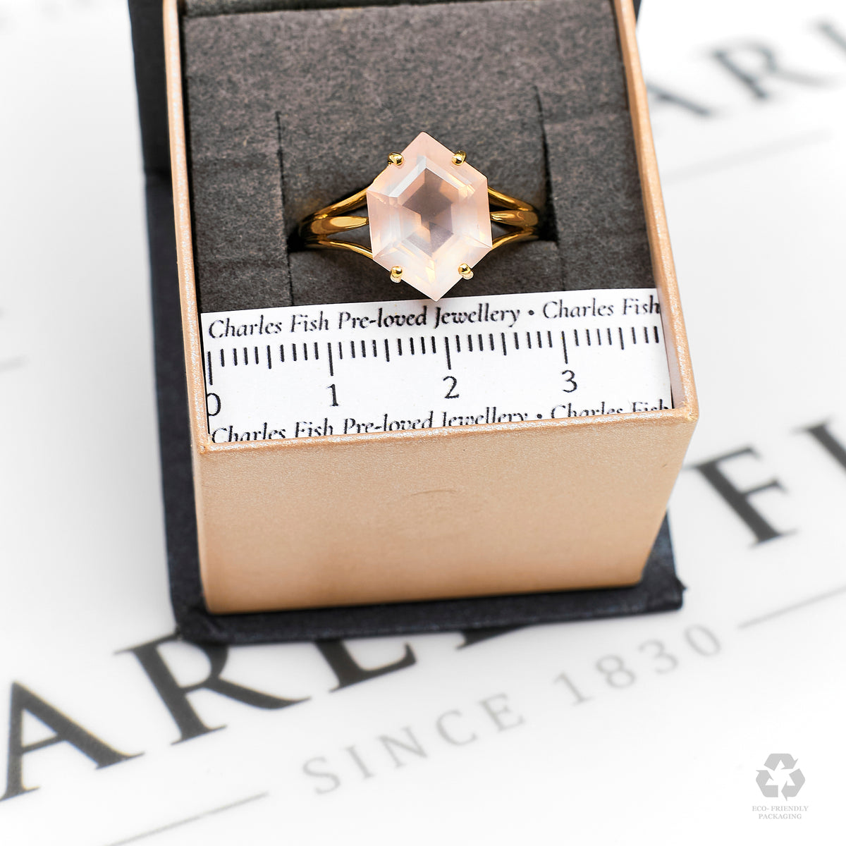 Pre-Owned 9ct Gold Hexagon Shaped Rose Quartz Ring Size R