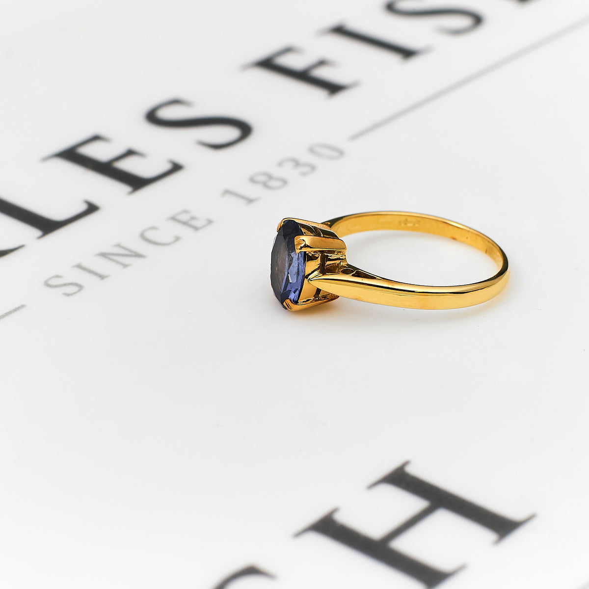 Pre-Owned 9ct Gold Oval Sapphire Ring Size M