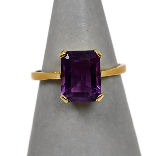 Pre-Owned 9ct Gold Rectangle Amethyst Ring Size K
