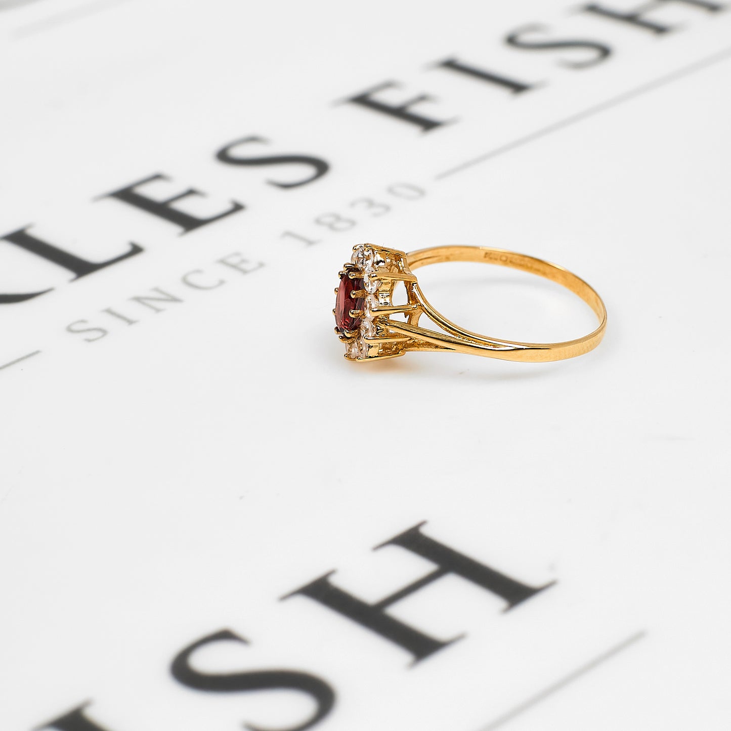 Pre-Owned 9ct Gold Oval Garnet & CZ Cluster Ring Size P
