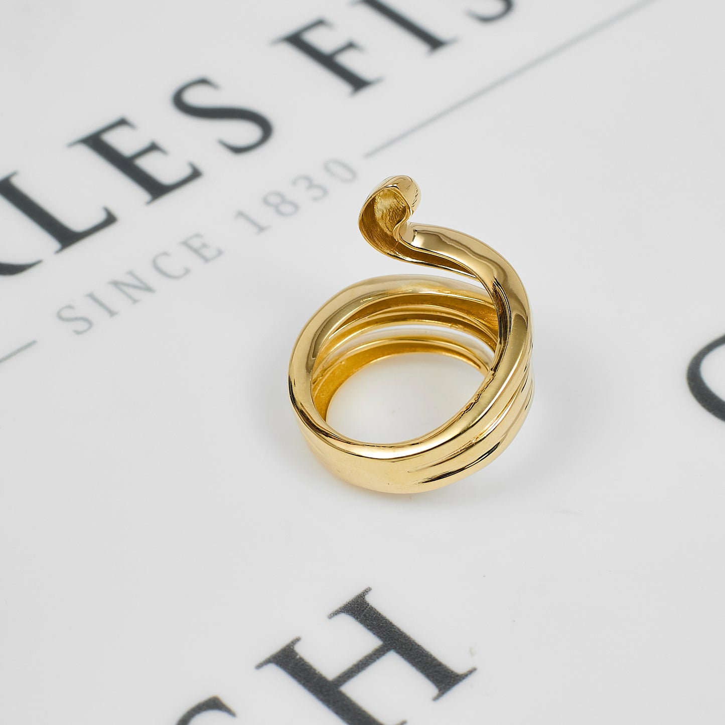Pre-Owned 9ct Gold Wraparound Snake Ring Size O
