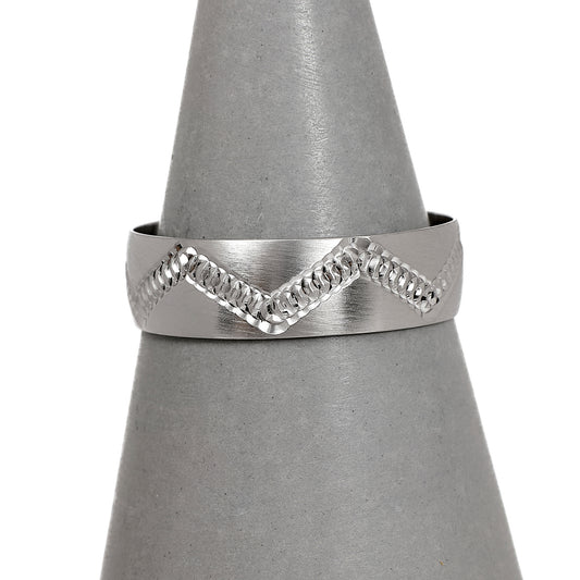 Pre-Owned 9ct White Gold Diamond Zigzag Satin Wedding Ring
