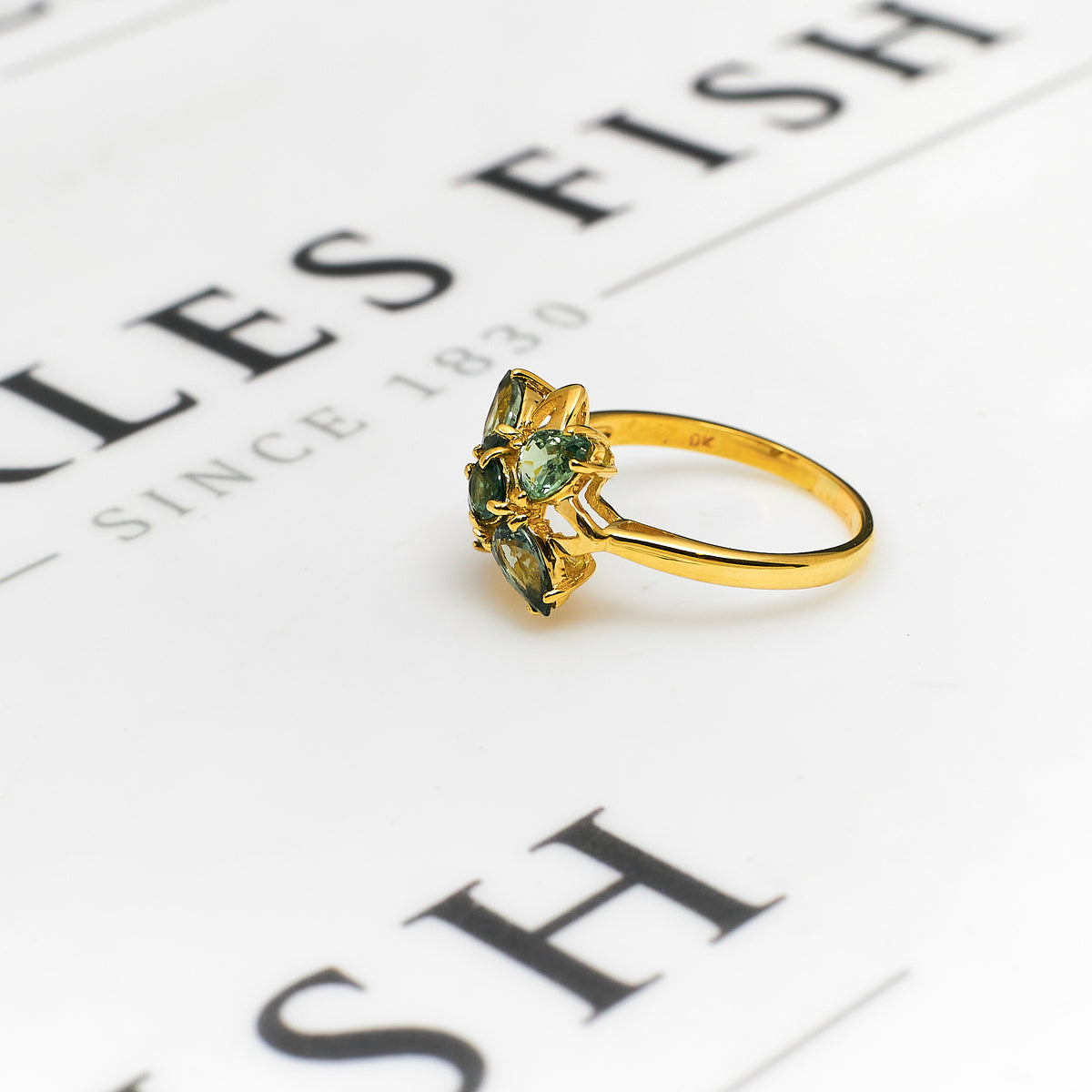 Pre-Owned 9ct Gold Green Sapphire Cluster Ring Size Q