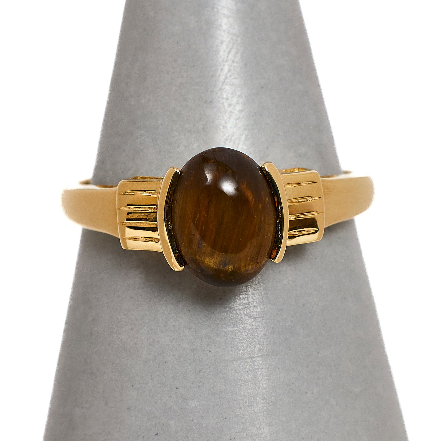 Pre-Owned 9ct Gold Oval Tigers Eye Ring Size R