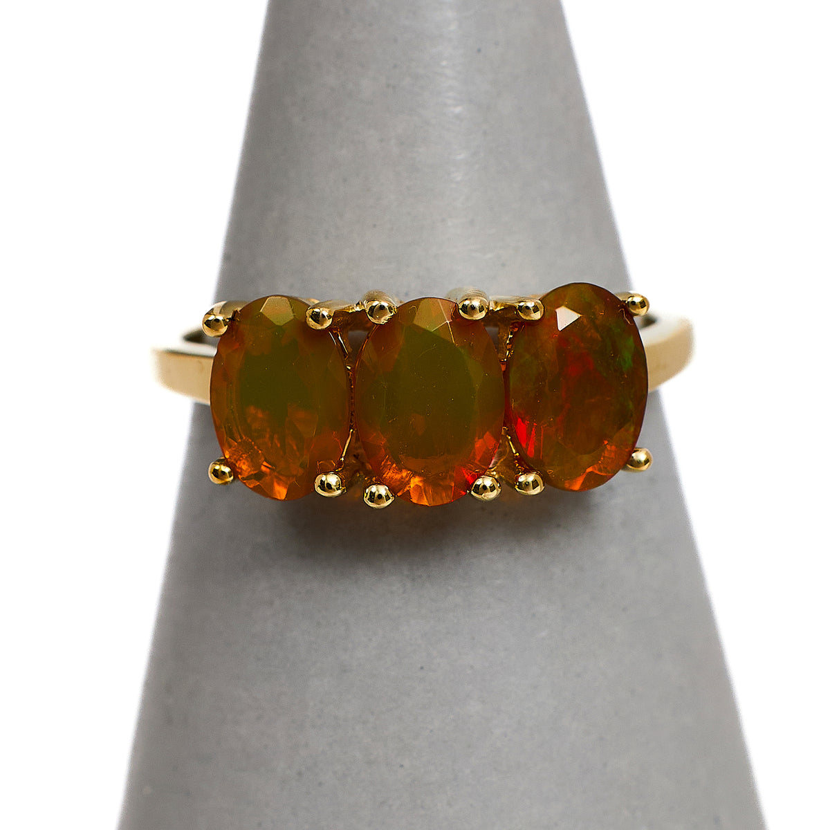 Pre-Owned 9ct Gold 3 Oval Opal Ring Size N