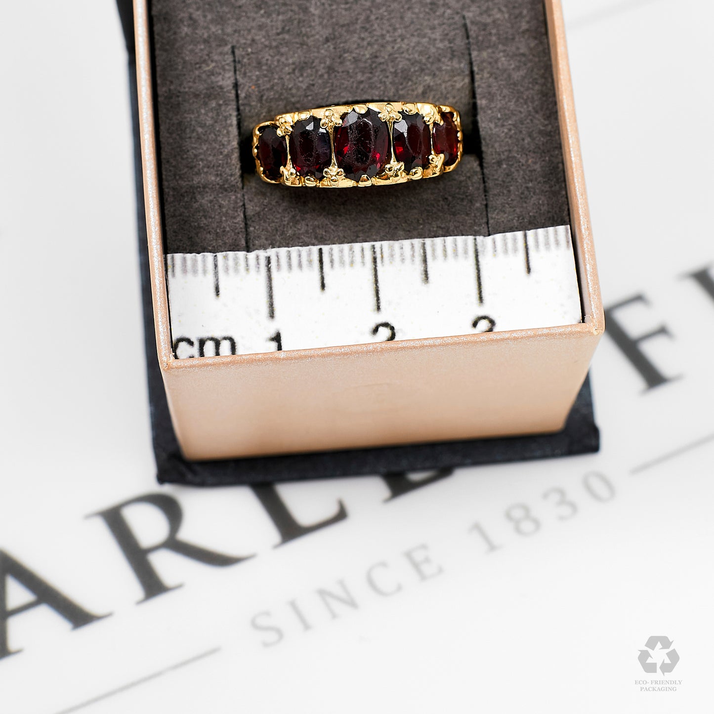Pre-Owned 9ct Gold 5 Garnet Ring Size M.5