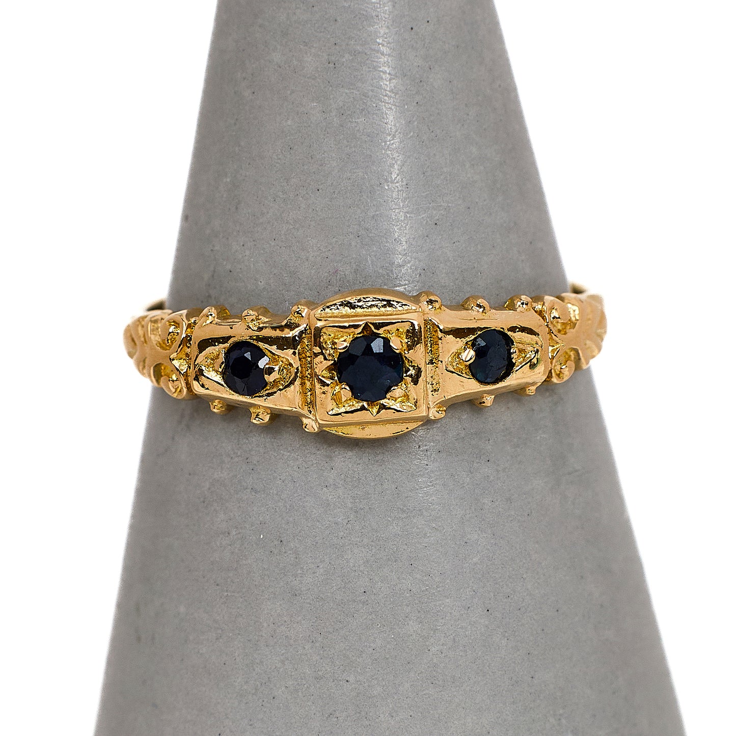 Pre-Owned 9ct Gold 3 Sapphire Dress Ring Size O