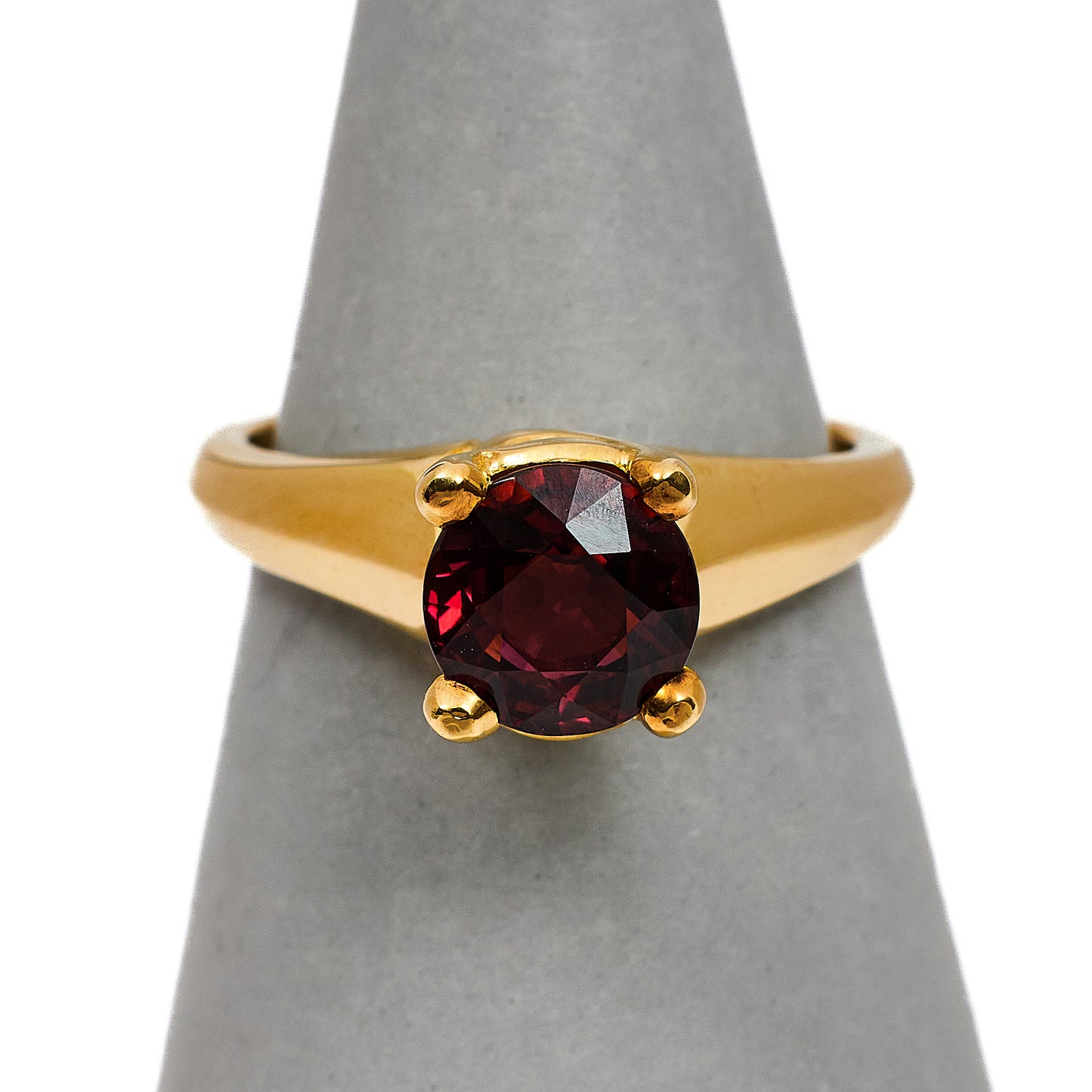 Pre-Owned 9ct Gold Round Red Tourmaline Ring Size N