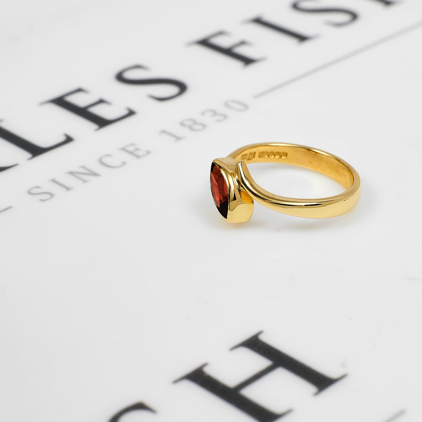 Pre-Owned 9ct Gold Marquise Cut Garnet Ring Size M