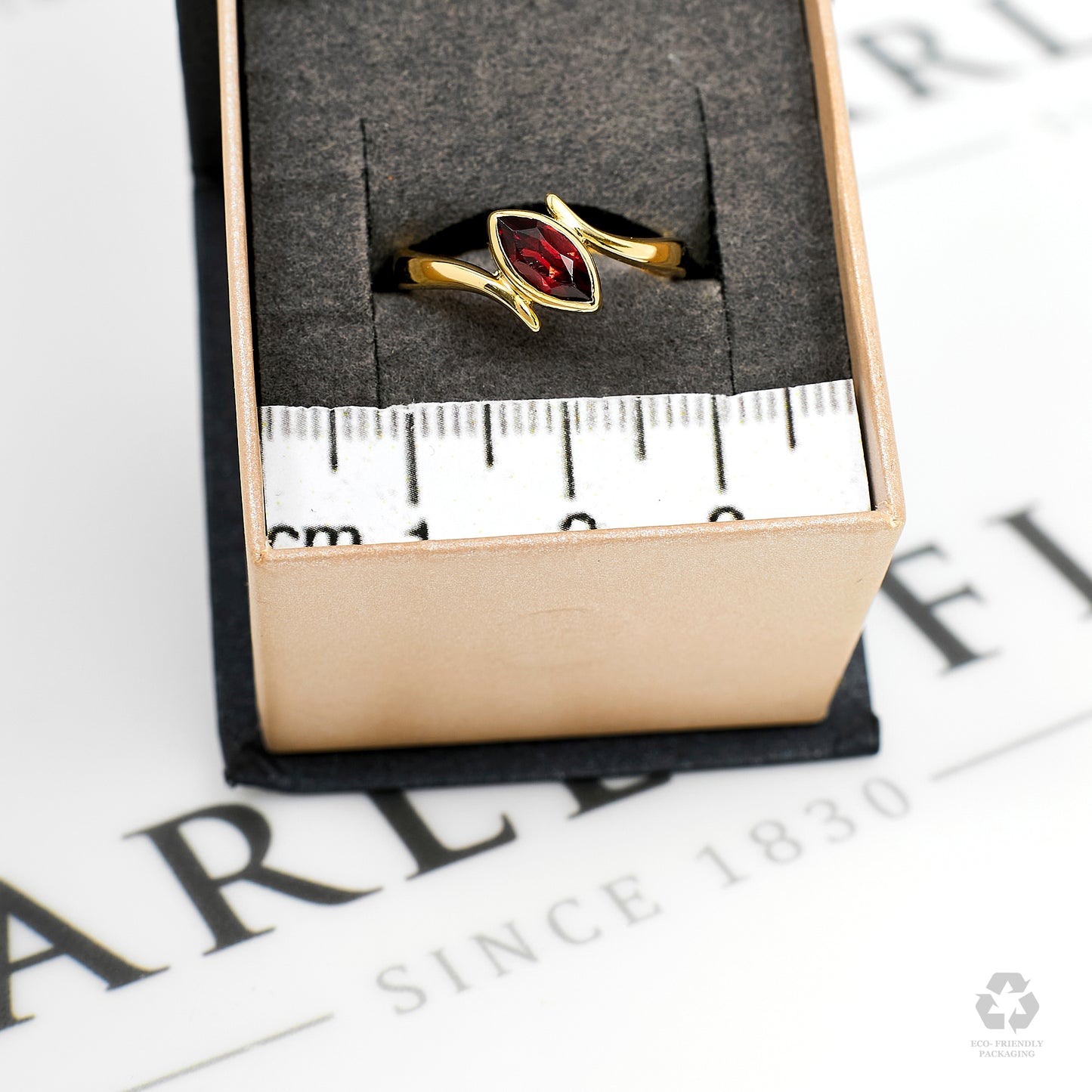 Pre-Owned 9ct Gold Marquise Cut Garnet Ring Size M