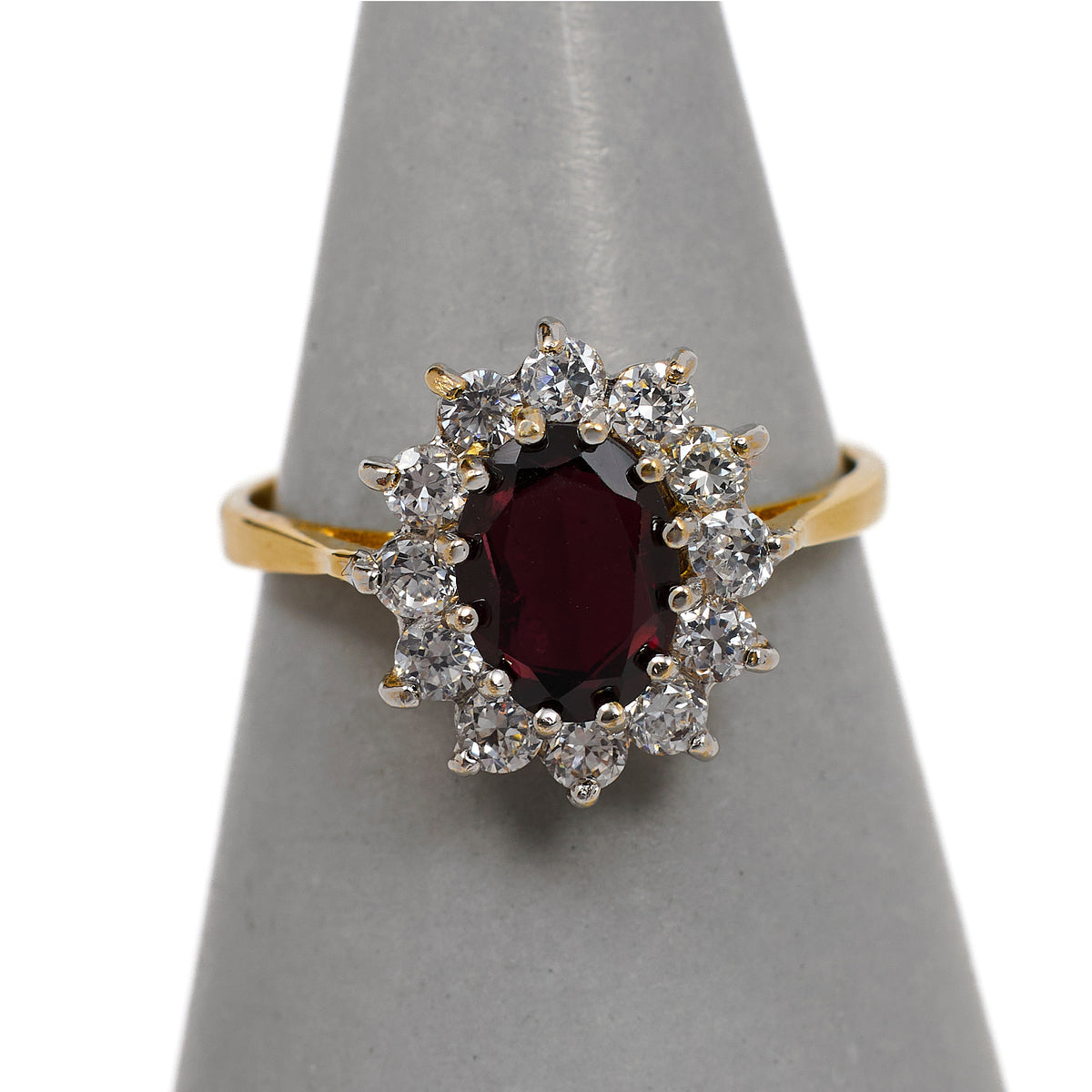 Pre-Owned 9ct Gold Oval Garnet & CZ Cluster Ring Size O