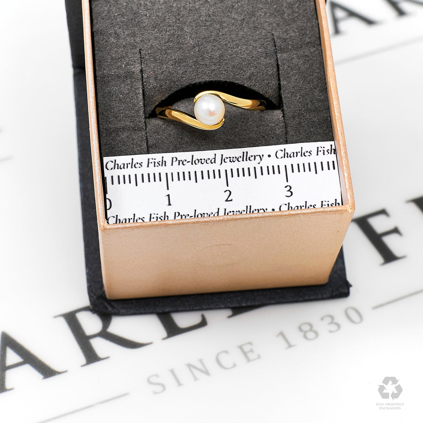 Pre-Owned 9ct Gold Cultured Pearl Ring Size M