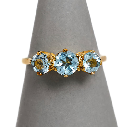 Pre-Owned 9ct Gold 3 Topaz Dress Ring Size Q