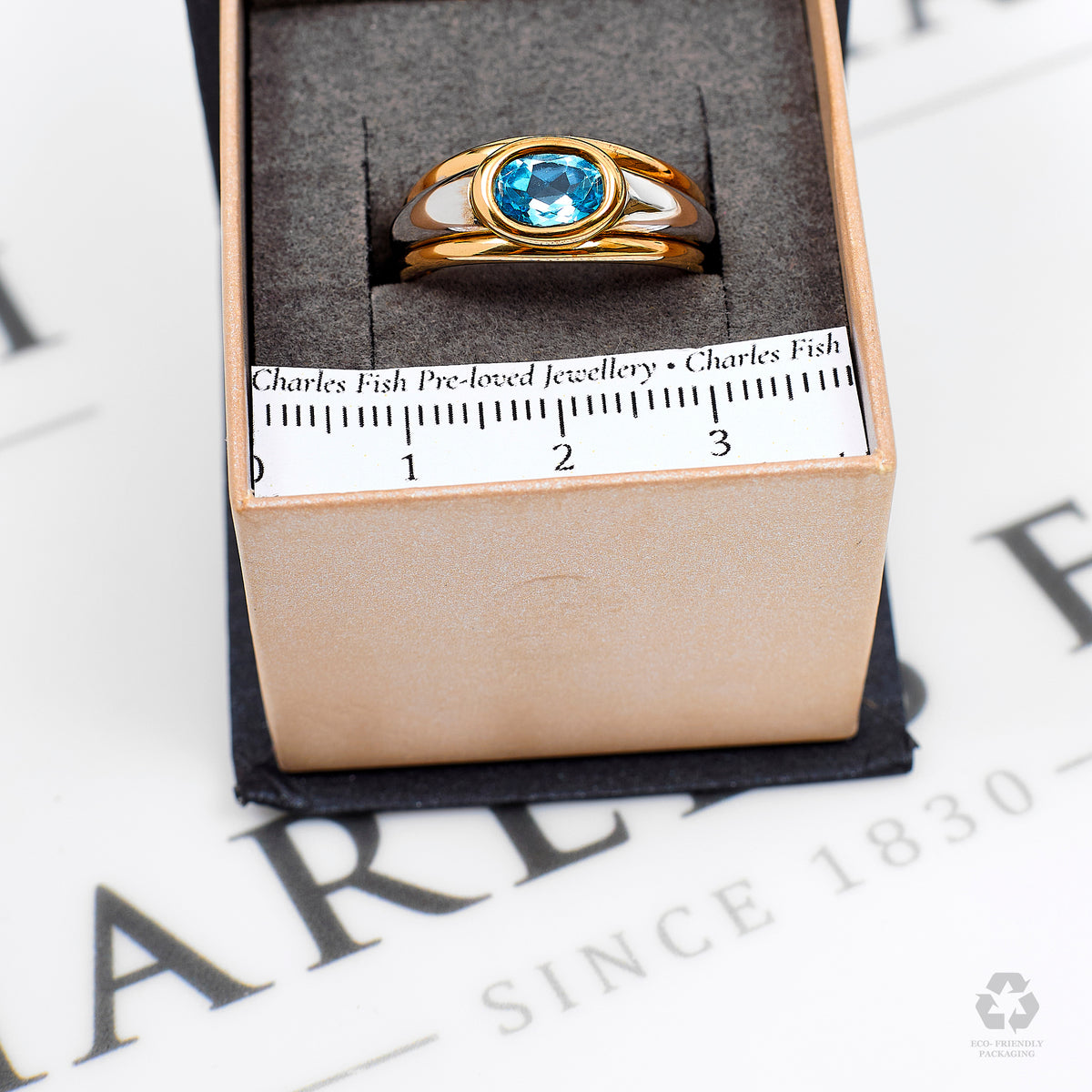 Pre-Owned 9ct Gold 2 Tone Oval Topaz Ring Size N.5