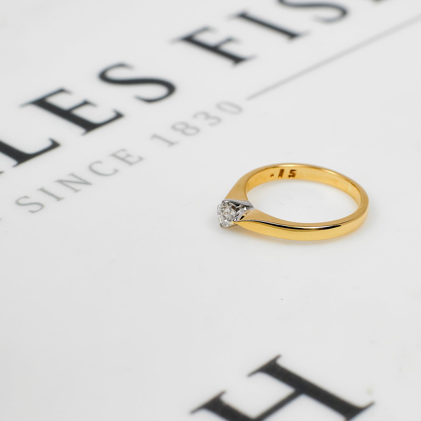Pre-Owned 9ct Gold Diamond Solitaire Ring Size H