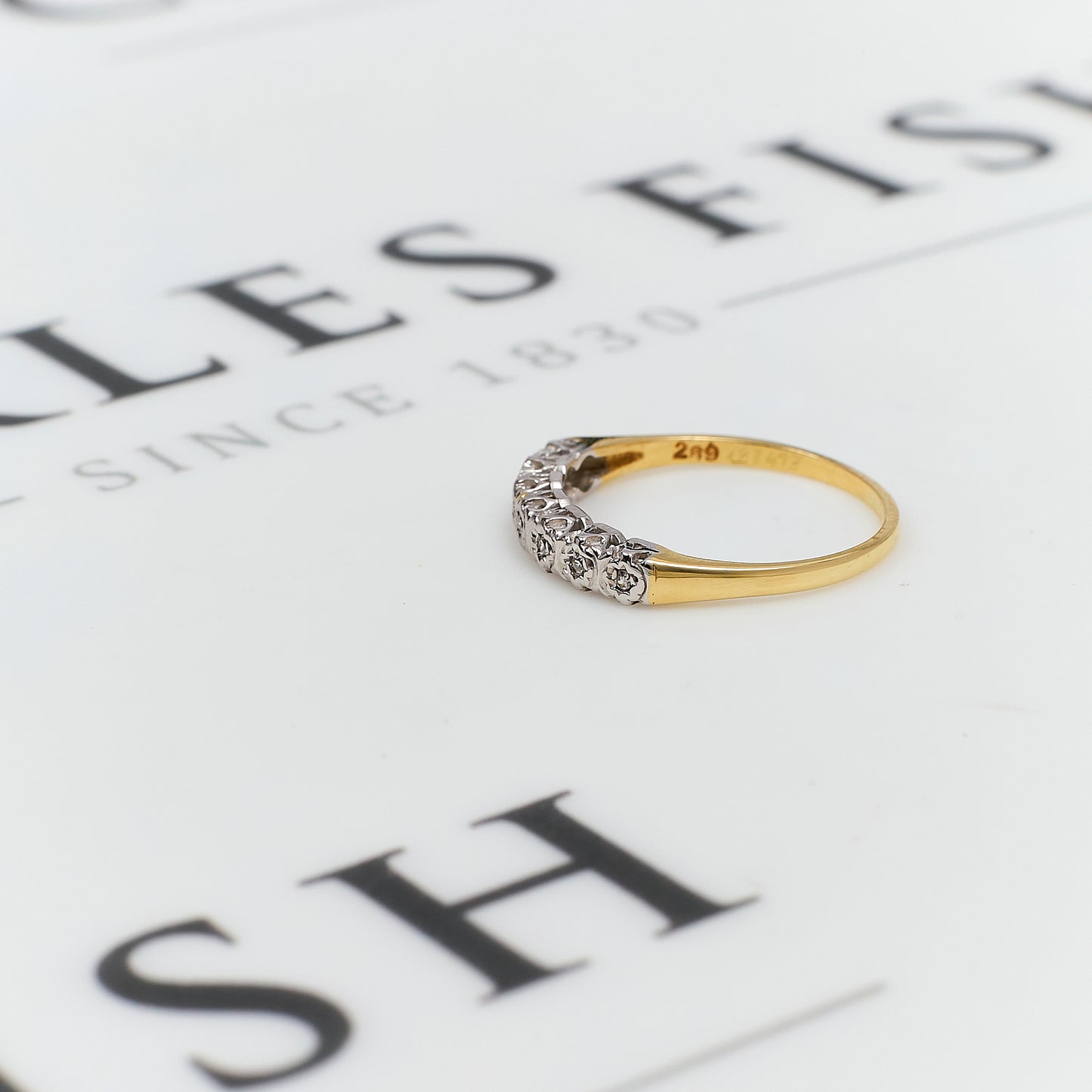 Pre-Owned 9ct Gold 7 Illusion Set Diamond Ring Size M