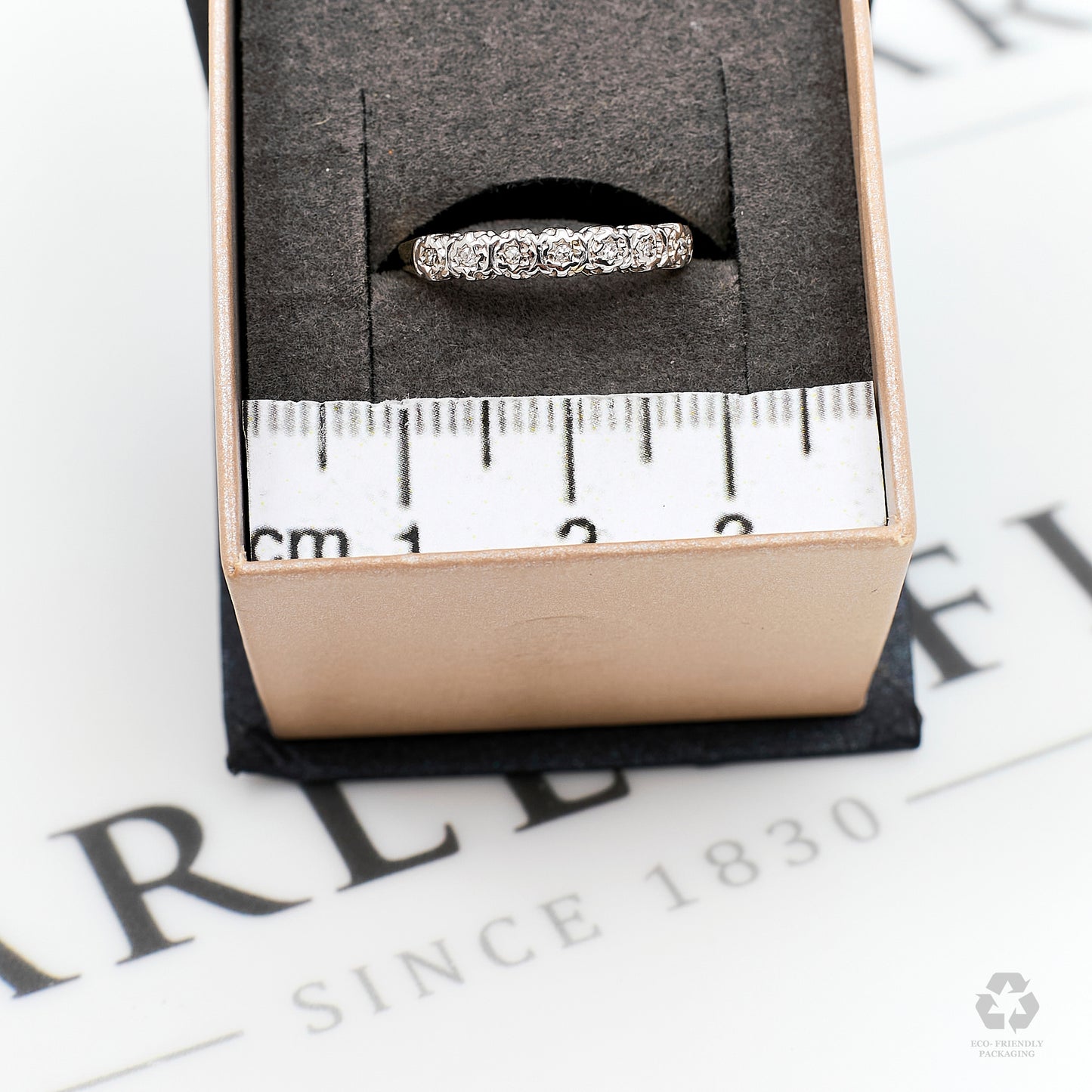 Pre-Owned 9ct Gold 7 Illusion Set Diamond Ring Size M