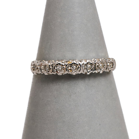 Pre-Owned 9ct Gold 7 Illusion Set Diamond Ring Size M