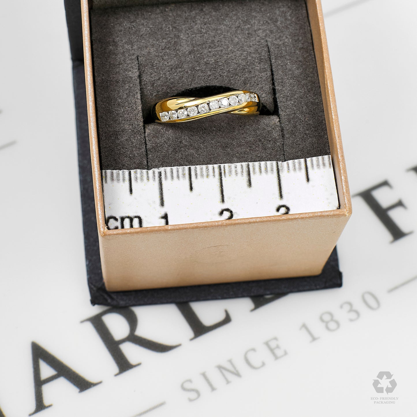 Pre-Owned 9ct Gold 11 Diamond Crossover Ring Size L