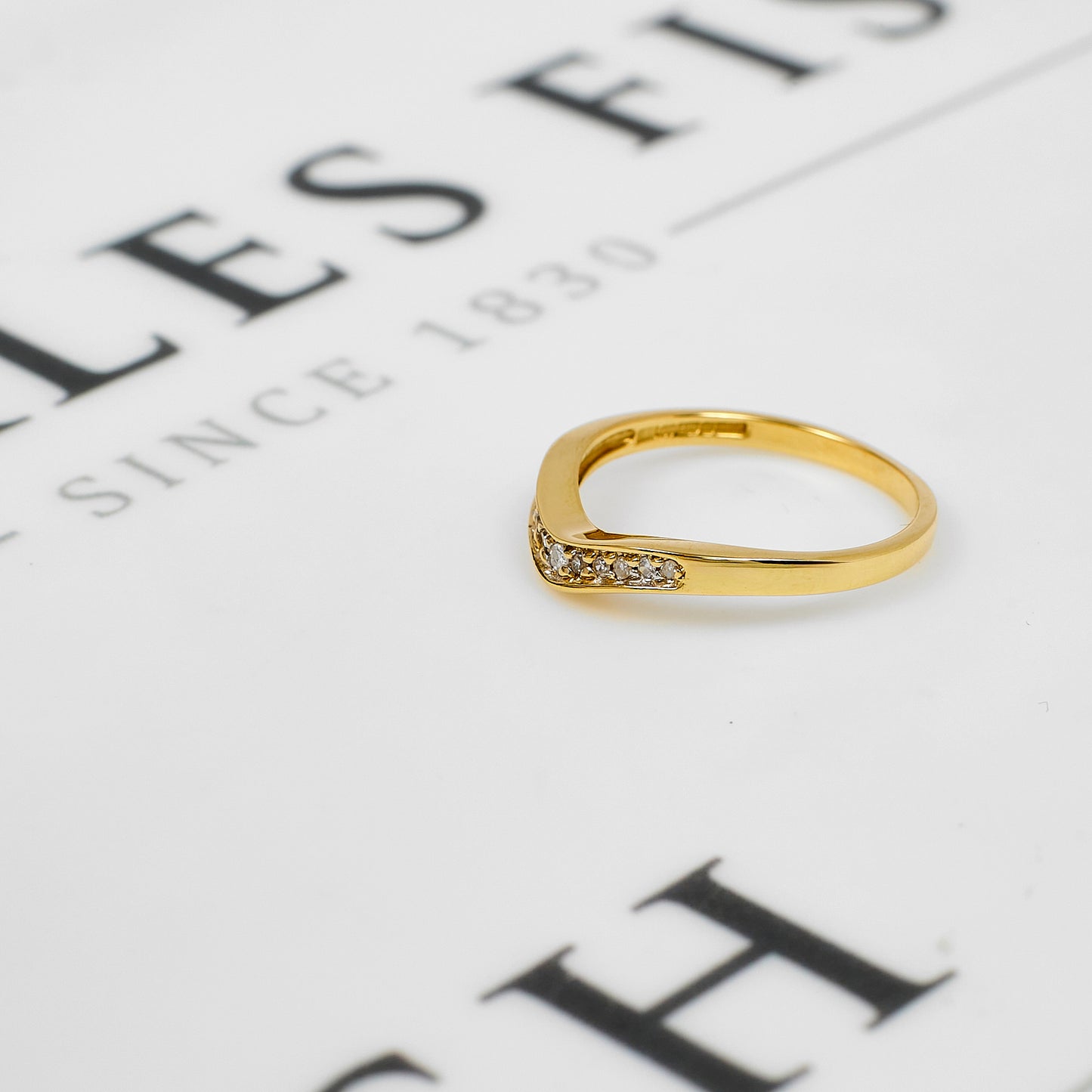 Pre-Owned 9ct Gold 11 Diamond Wishbone Ring Size L.5