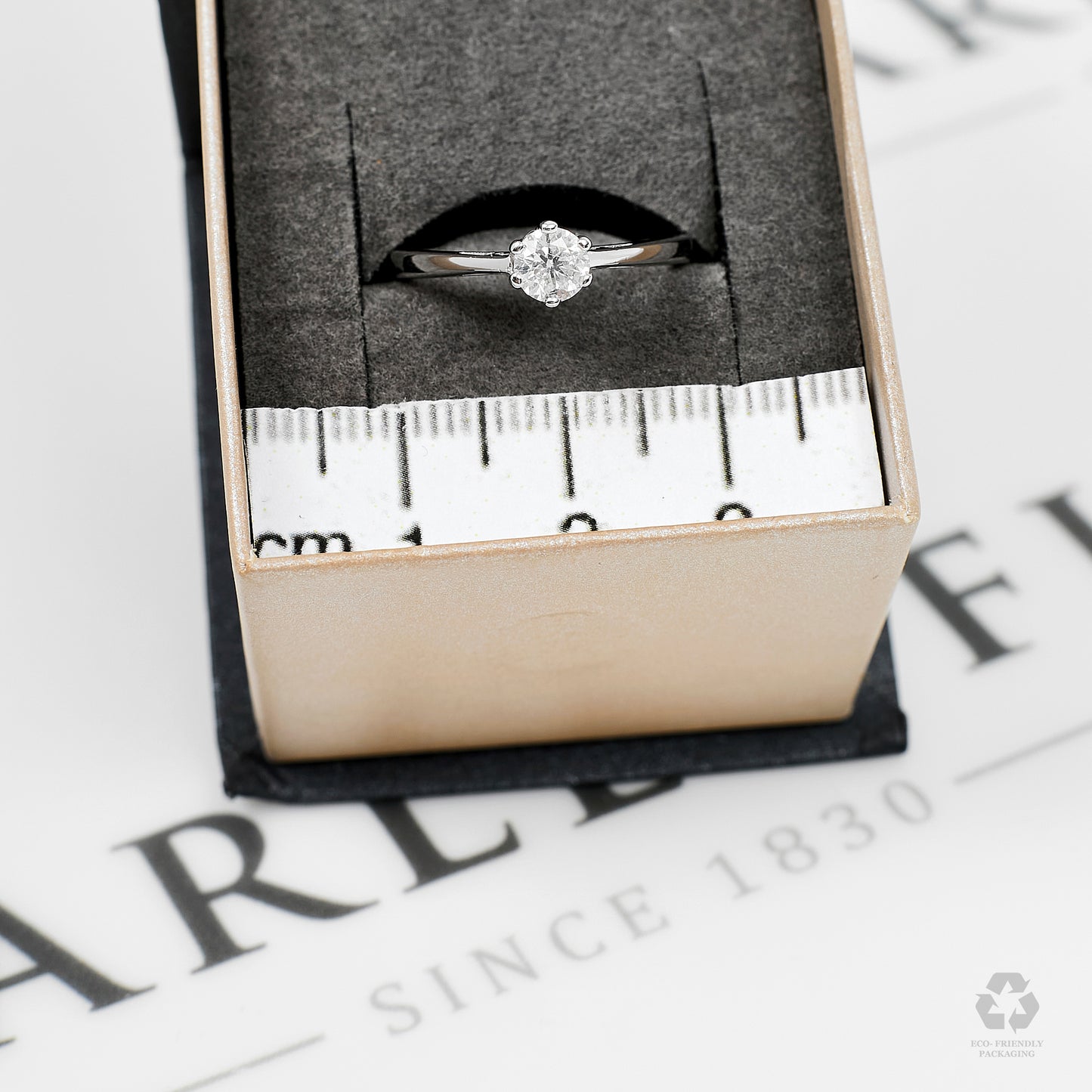 Pre-Owned 9ct White Gold Diamond Solitaire Ring Size M