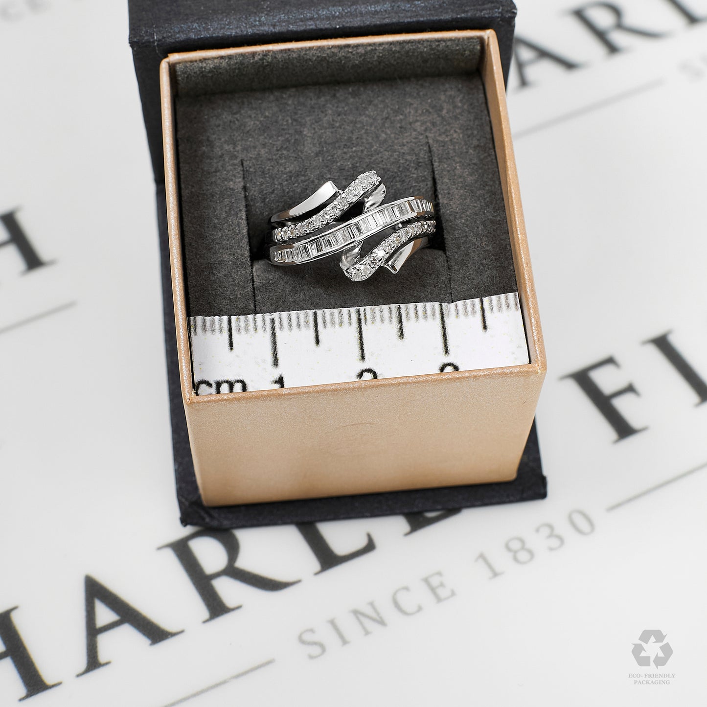 Pre-Owned 9ct White Gold Diamond Crossover Ring Size L.5