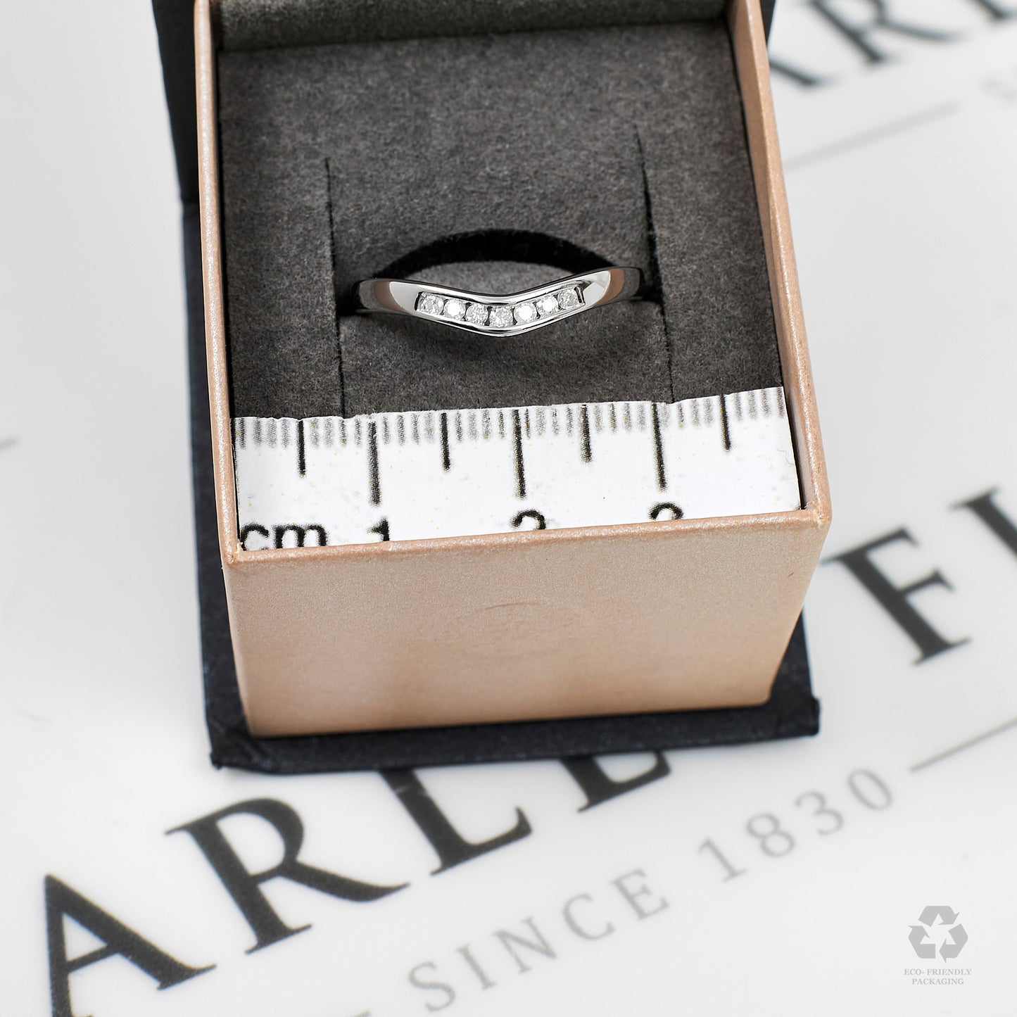 Pre-Owned 9ct White Gold Diamond Wishbone Ring Size Q
