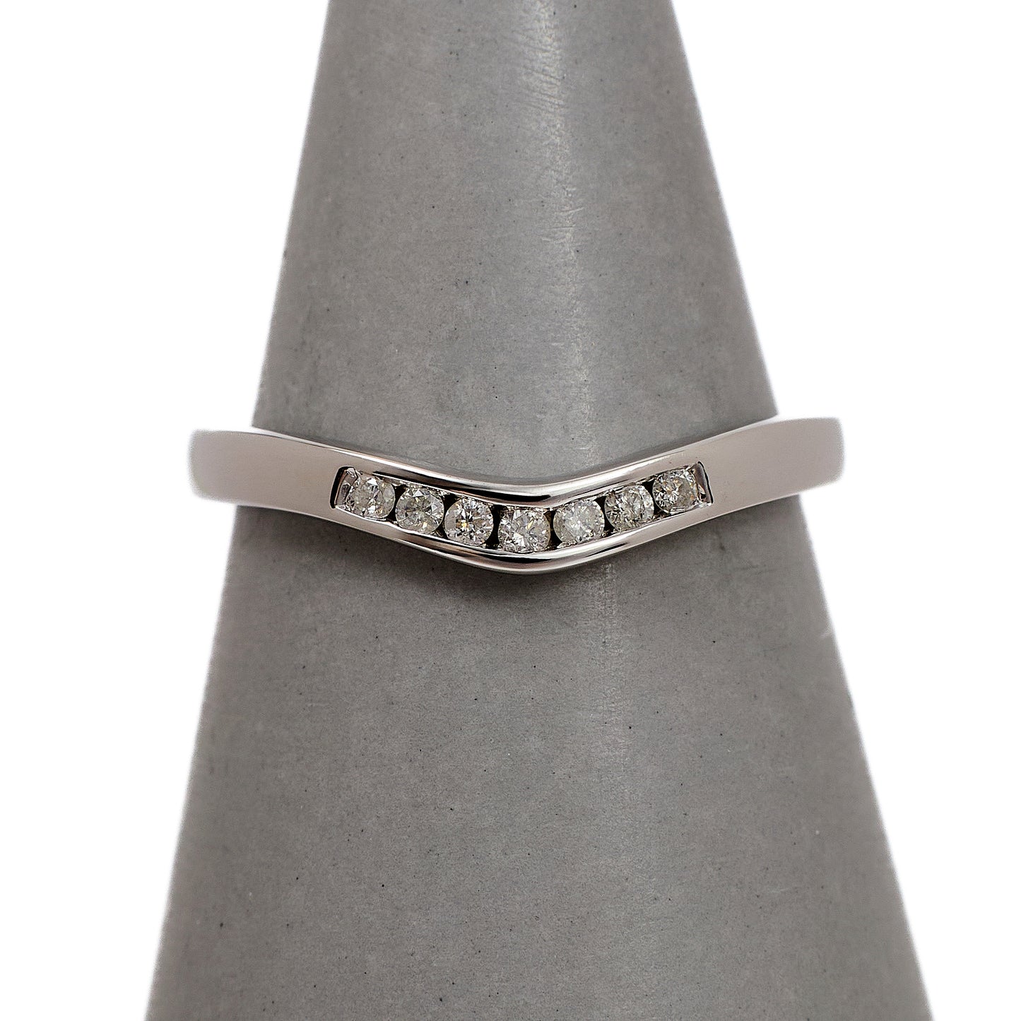 Pre-Owned 9ct White Gold Diamond Wishbone Ring Size Q