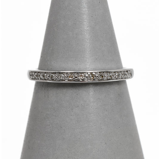 Pre-Owned 9ct White Gold 13 Diamond Ring Size L.5