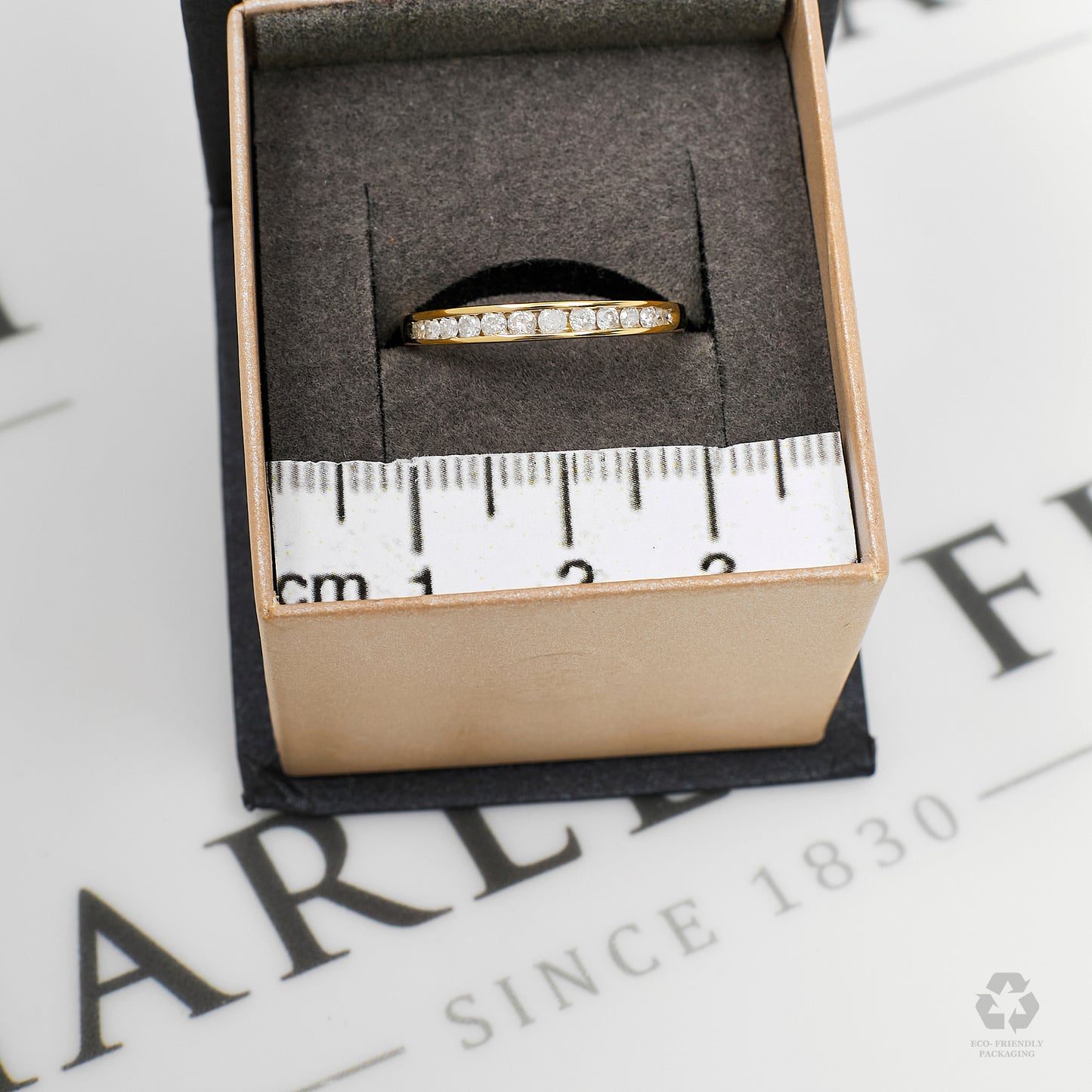 Pre-Owned 9ct Gold 12 Diamond Ring Size O.5