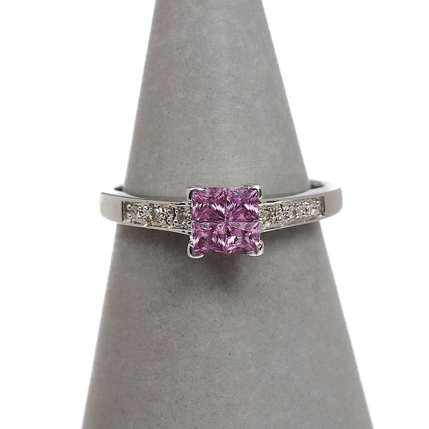 Pre-Owned 9ct White Gold Pink Stone & Diamond Ring Size L