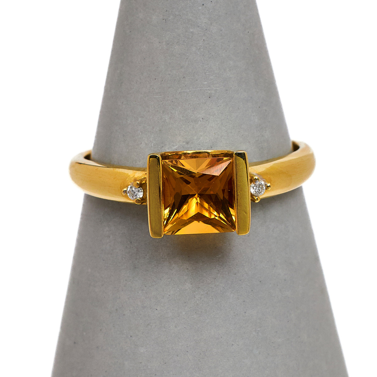 Pre-Owned 9ct Gold Square Citrine & Diamond Ring Size Q