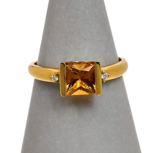 Pre-Owned 9ct Gold Square Citrine & Diamond Ring Size Q