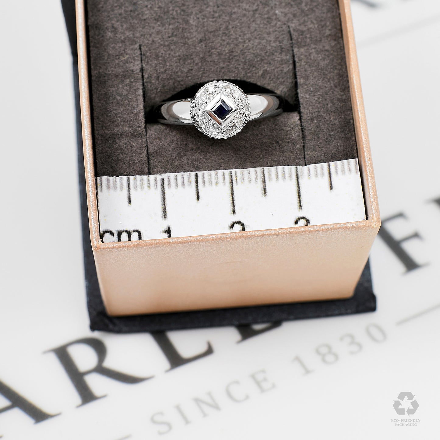 Pre-Owned 9ct White Gold Sapphire & Diamond Cluster Ring