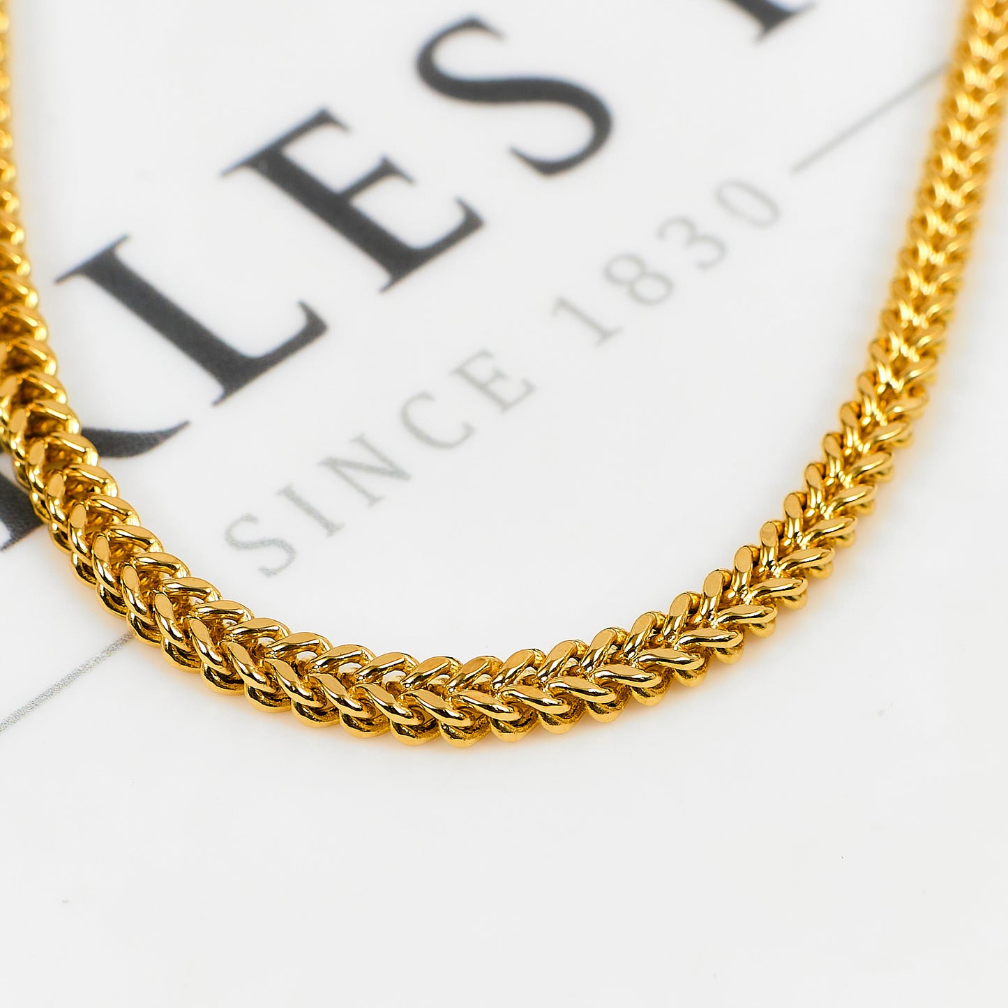 Pre-Owned 18ct Gold Square Foxtail Chain Bracelet 8 Inch