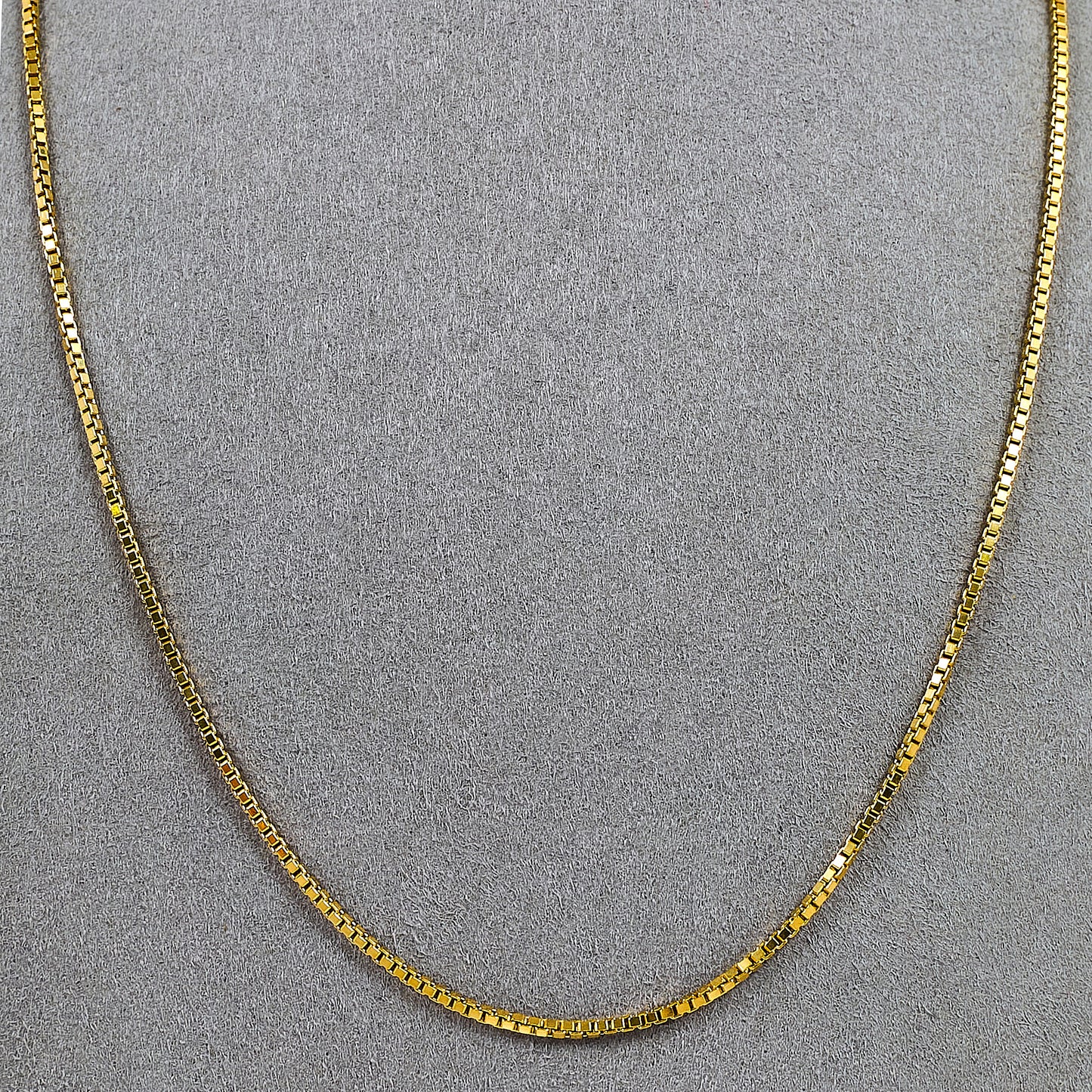 Pre-Owned 9ct Gold Box Link Chain Necklace 18 Inch