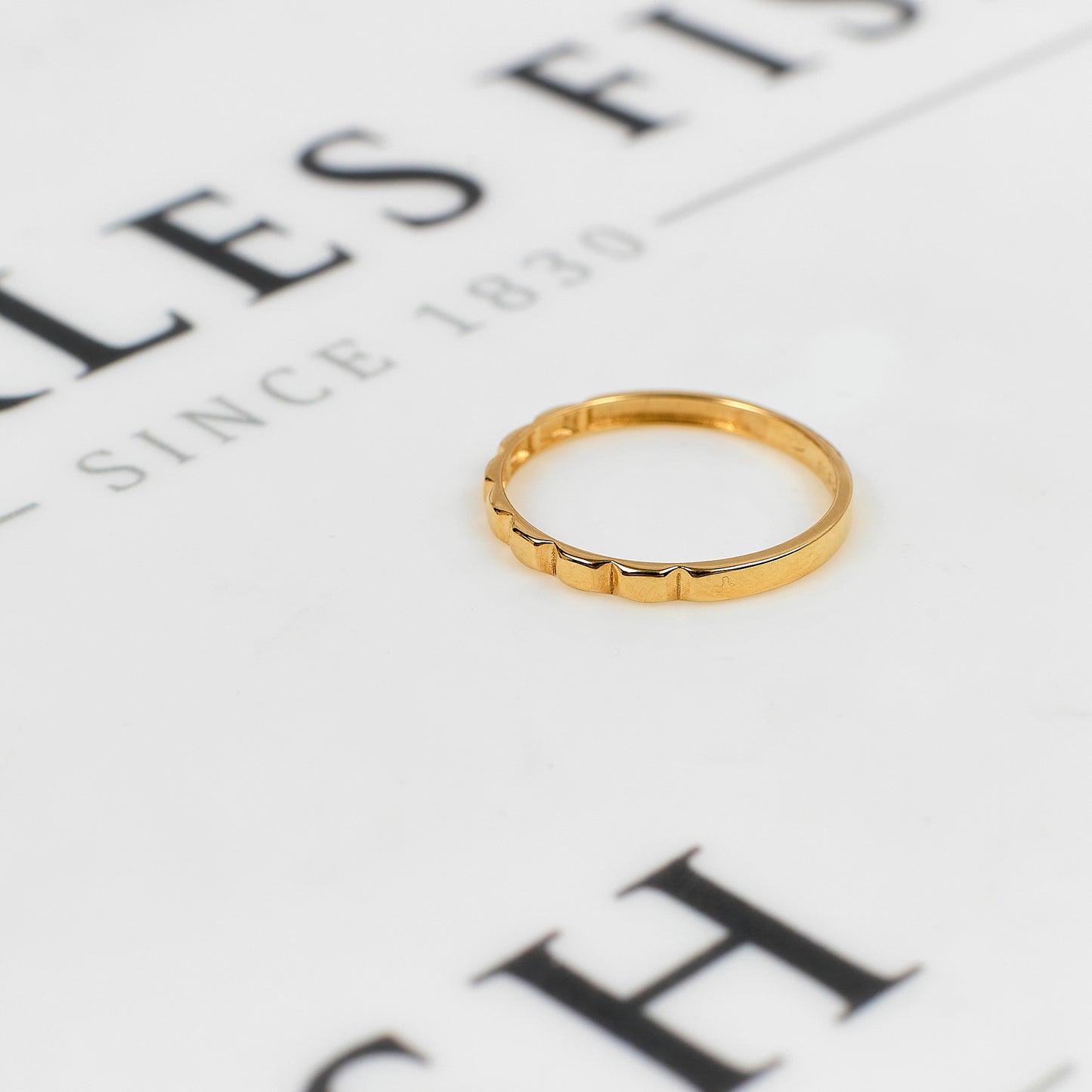Pre-Owned 14ct Gold Dimpled Band Ring Size N