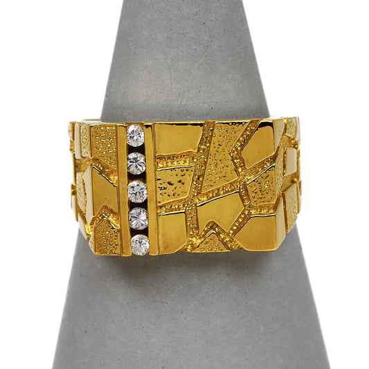 Pre-Owned 18ct Gold Diamond Bark Design Signet Ring Size S