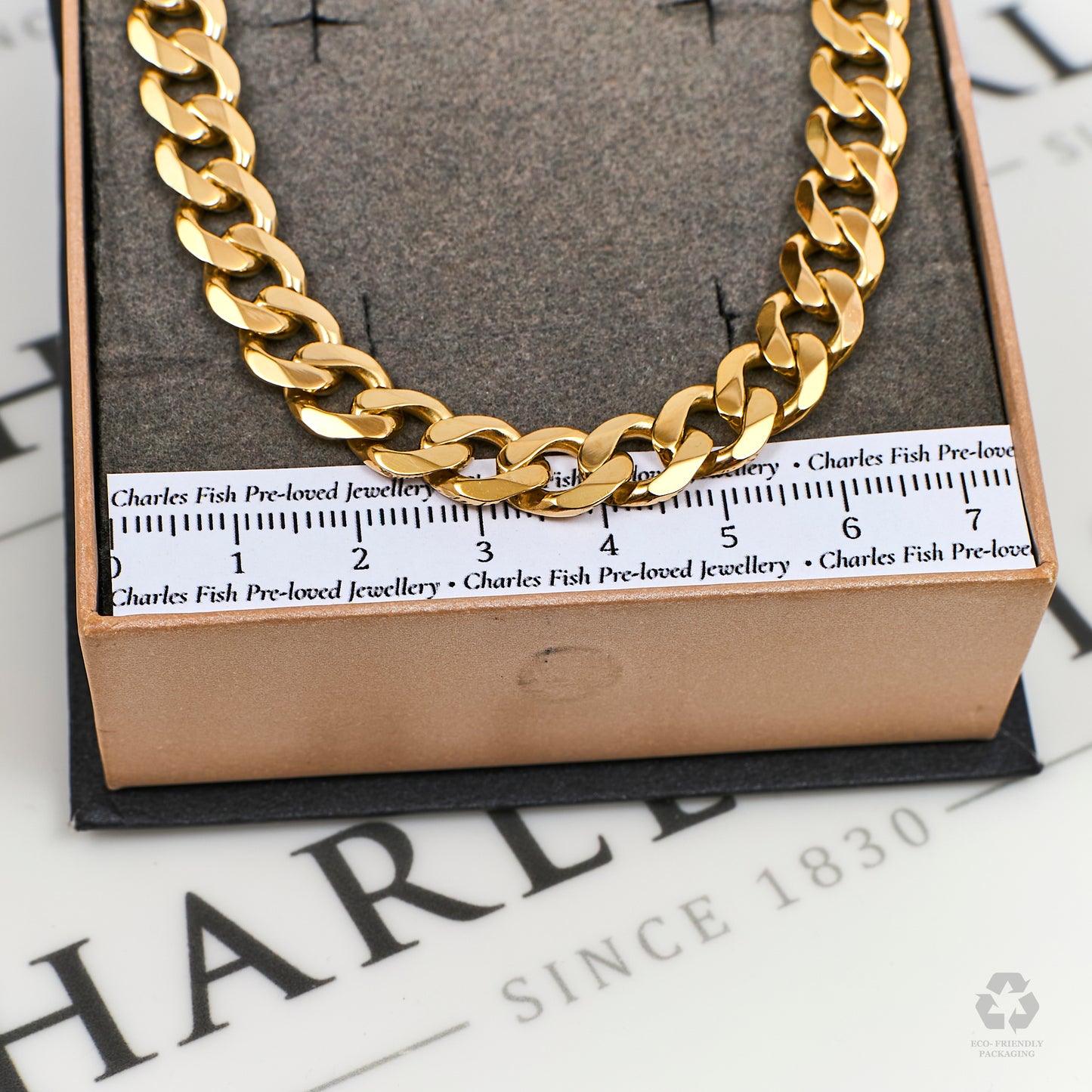Pre-Owned 9ct Gold Curb Chain Necklace 28 Inch