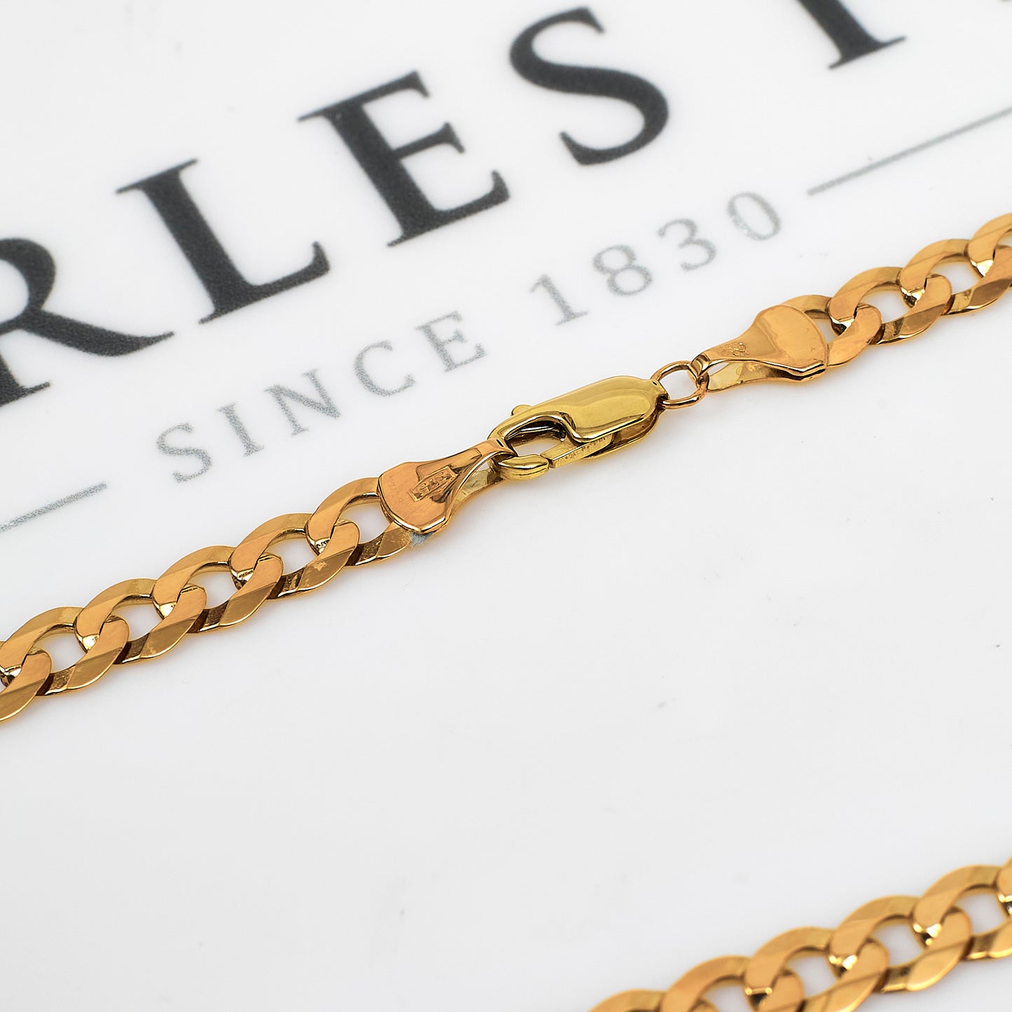 Pre-Owned 9ct Gold Curb Chain Necklace 20 Inch