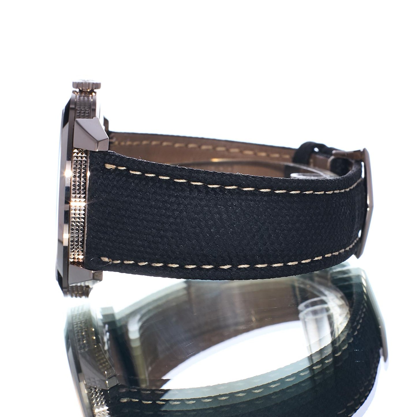 Pre-Owned Patek Philippe Calatrava 5226G-001