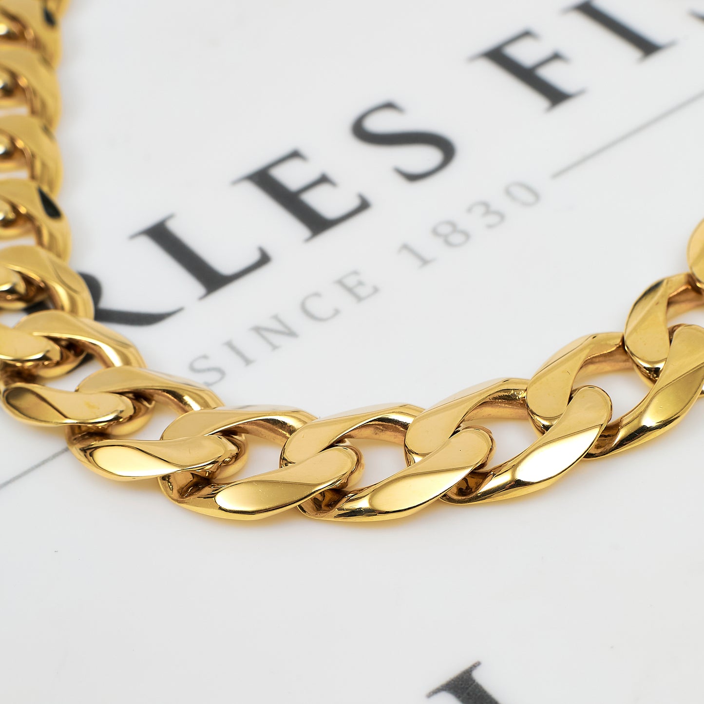 Pre-Owned 9ct Gold Curb Chain Bracelet 9 inch