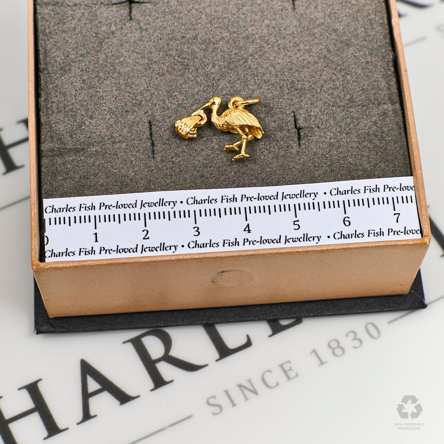 Pre-Owned 9ct Gold Stork & Baby Charm