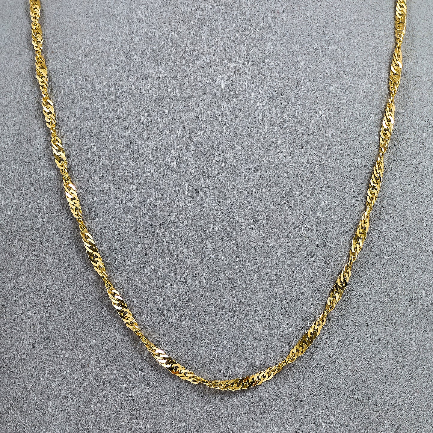 Pre-Owned 9ct Gold Twist Curb Chain Necklace 18 Inch