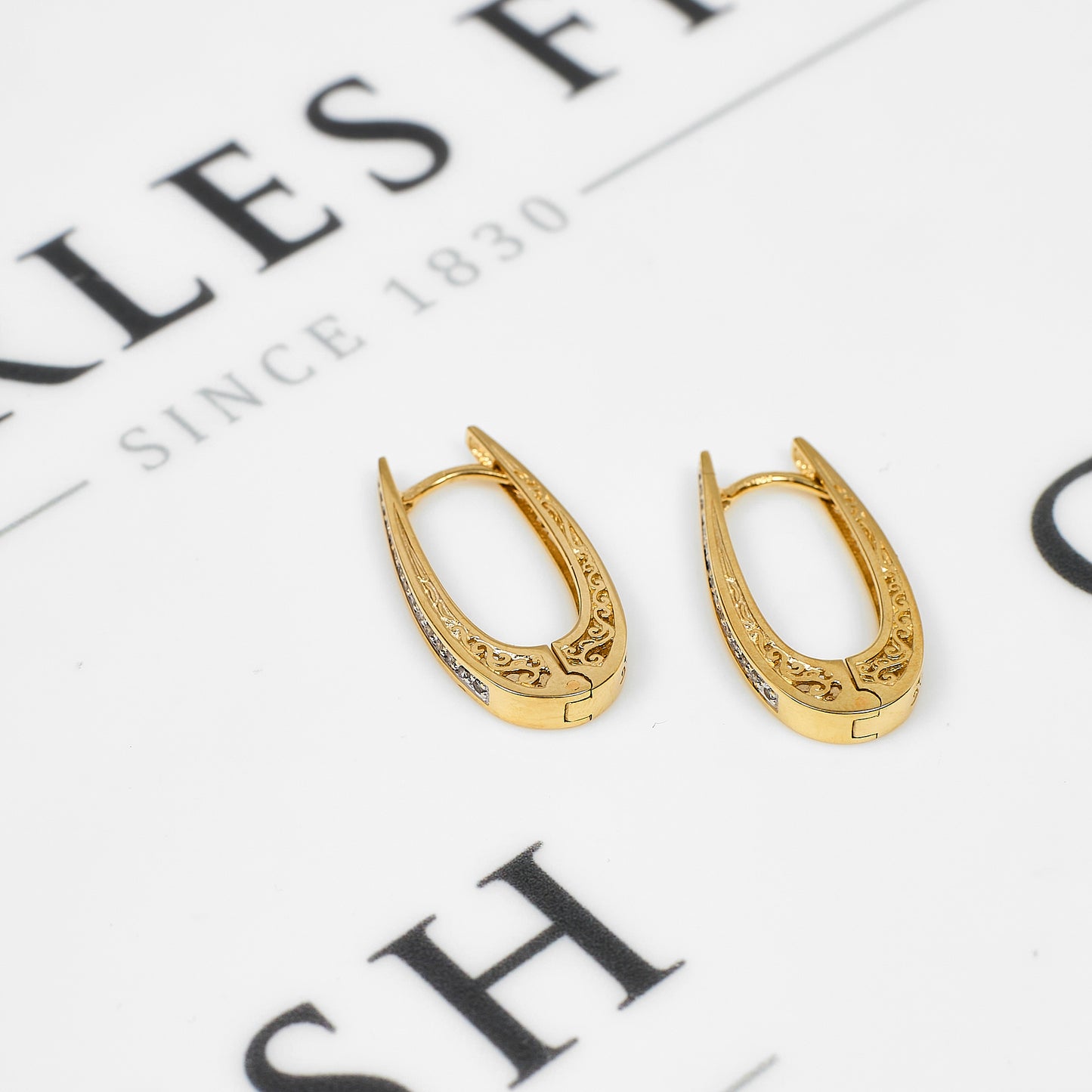 Pre-Owned 9ct Gold Diamond Hinged Earrings