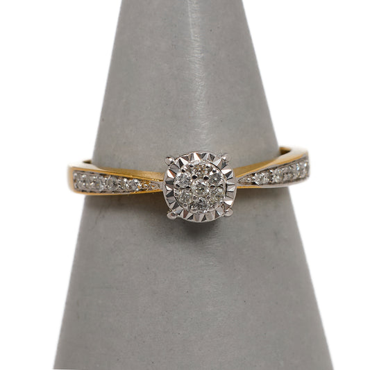 Pre-Owned 9ct Gold Diamond Cluster Ring & Diamond Shoulders