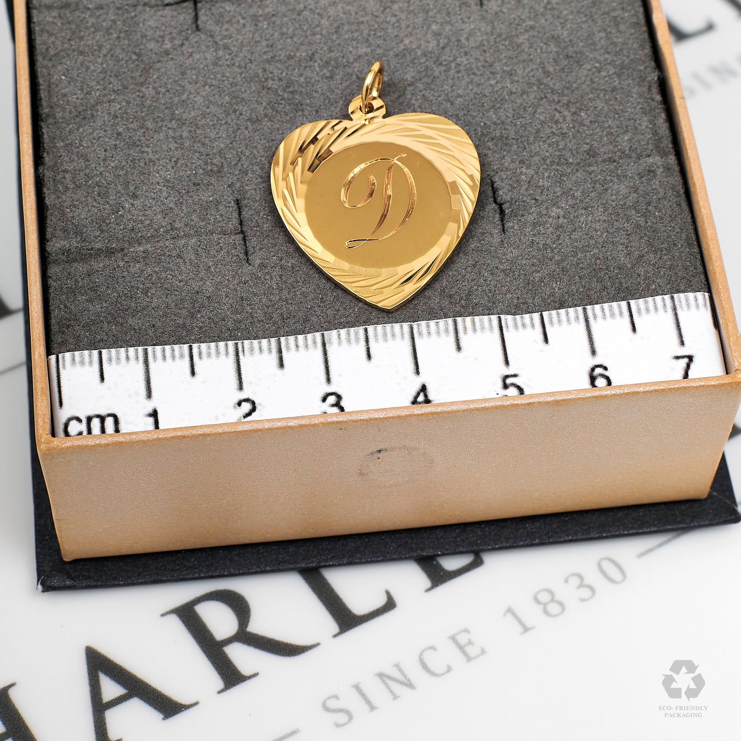 Pre-Owned 9ct Gold Letter D Heart Pendant