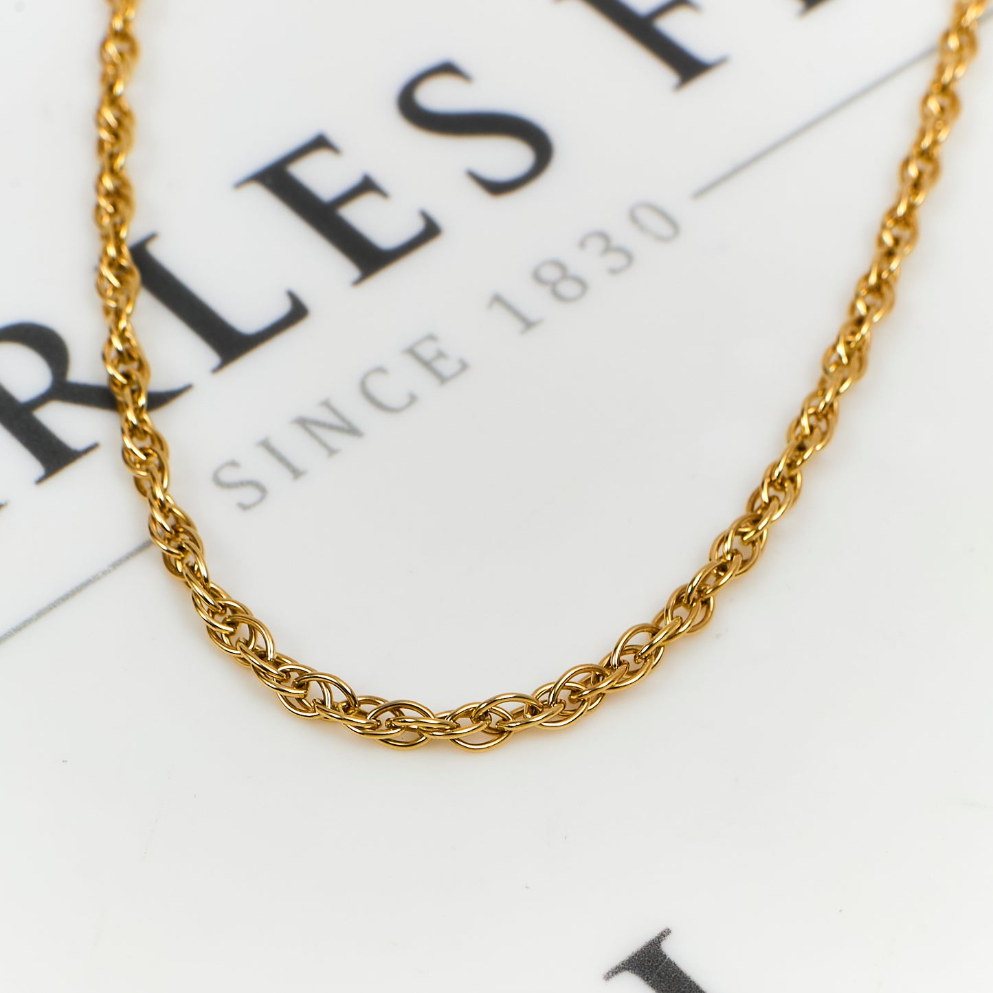 Pre-Owned 9ct Gold Prince Of Wales Necklace 24 Inch