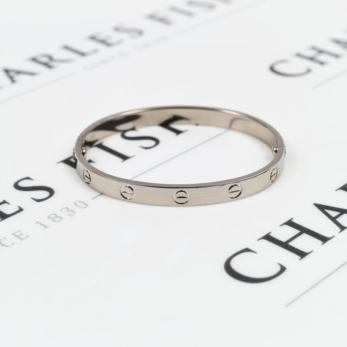 Pre-Owned 18ct White Gold Cartier LOVE Bangle 17